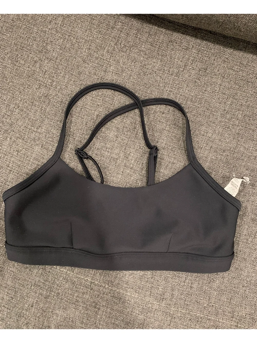ALO Airlift Insight bra size small yoga running Pilates outdoor gorpcore gym